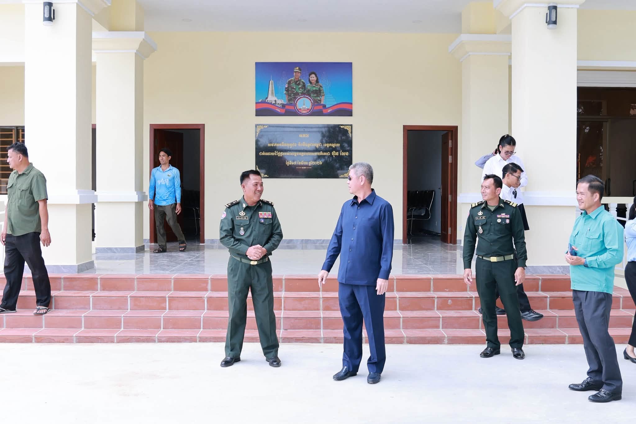 ឯកឧត្តម គួច ចំរើន ចុះពិនិត្យវឌ្ឍនភាពសាងសង់អគារទីស្នាក់ការ សមាគមអតីតយុទ្ធជន និងនិវត្តជនកម្ពុជាខេត្តកណ្តាល